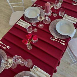 Bordová elegancia